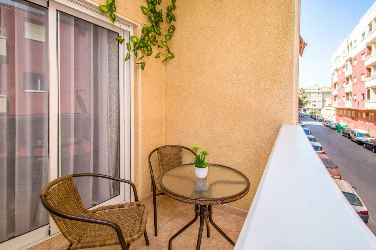 Jose Hurtado Apartamento Torrevieja Exteriör bild